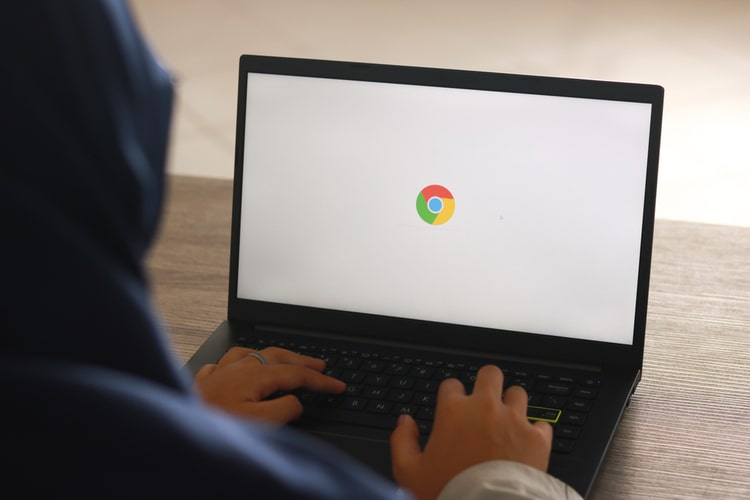 Google Releases Chrome 100 Update with New Icon and Features