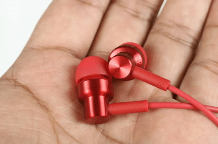 Best Earphones Under 500 In India With Mic and Good Bass