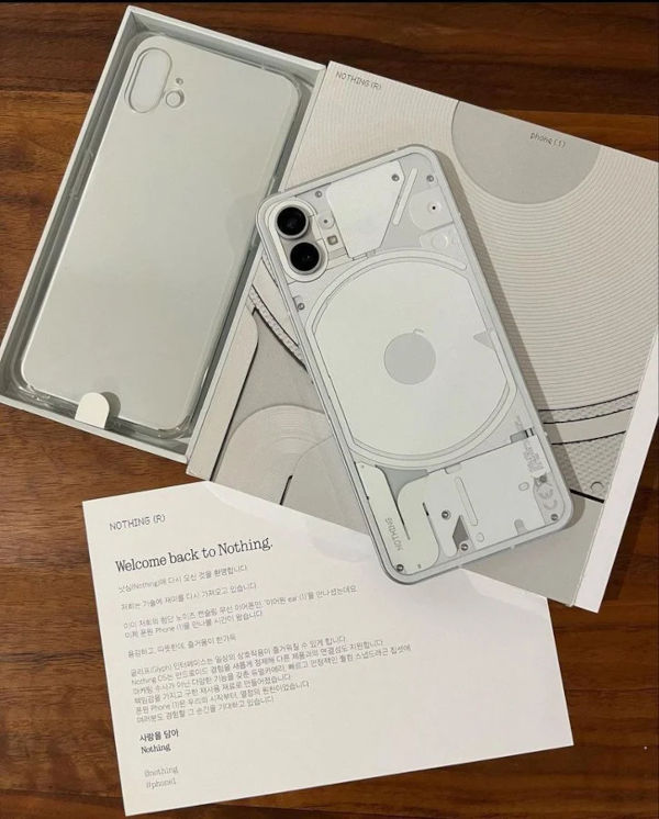 Nothing Phone (1) Unboxing Leak Ahead Of Launch