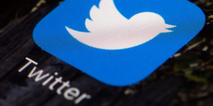 How to sign up for Twitter Blue to edit your tweets