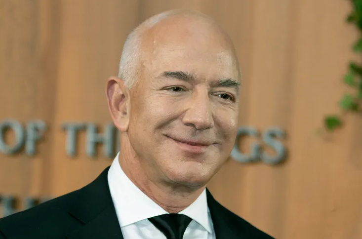 Bezos "will give away most of his wealth in his lifetime": the world's 4th richest man says